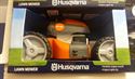 Husqvarna играчка косачка снимка 7431